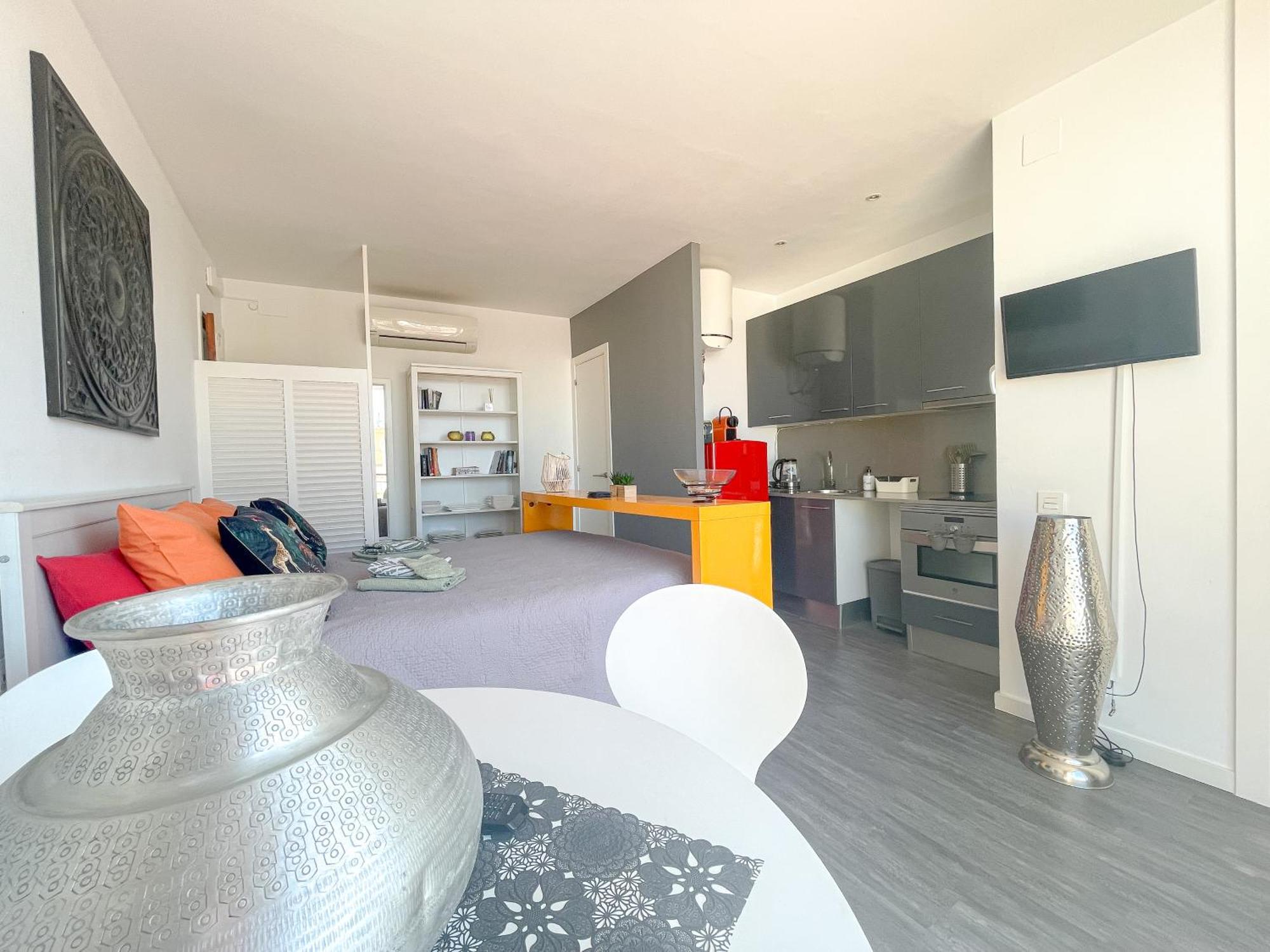 Unique Studio Apartment With Amazing Terrace Sitges Centre Beach Εξωτερικό φωτογραφία